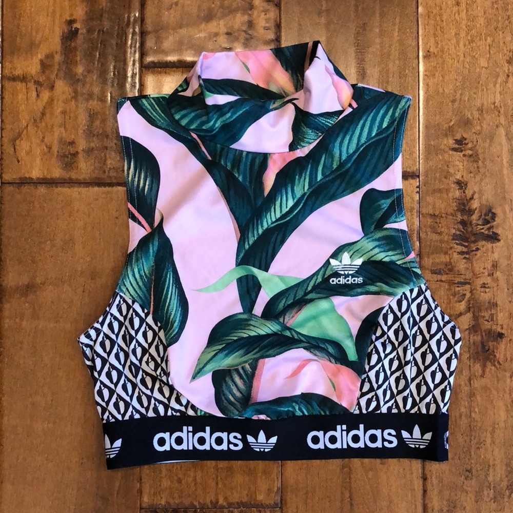 Adidas // Crop top // S